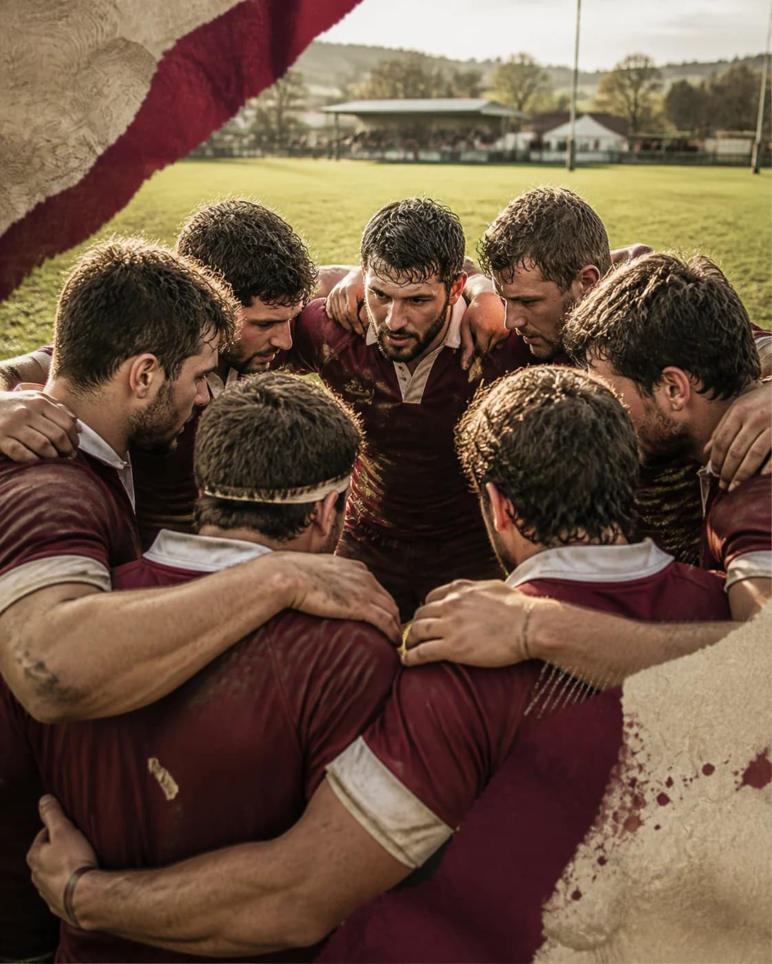Équipe de rugby réunie en cercle avant le match
